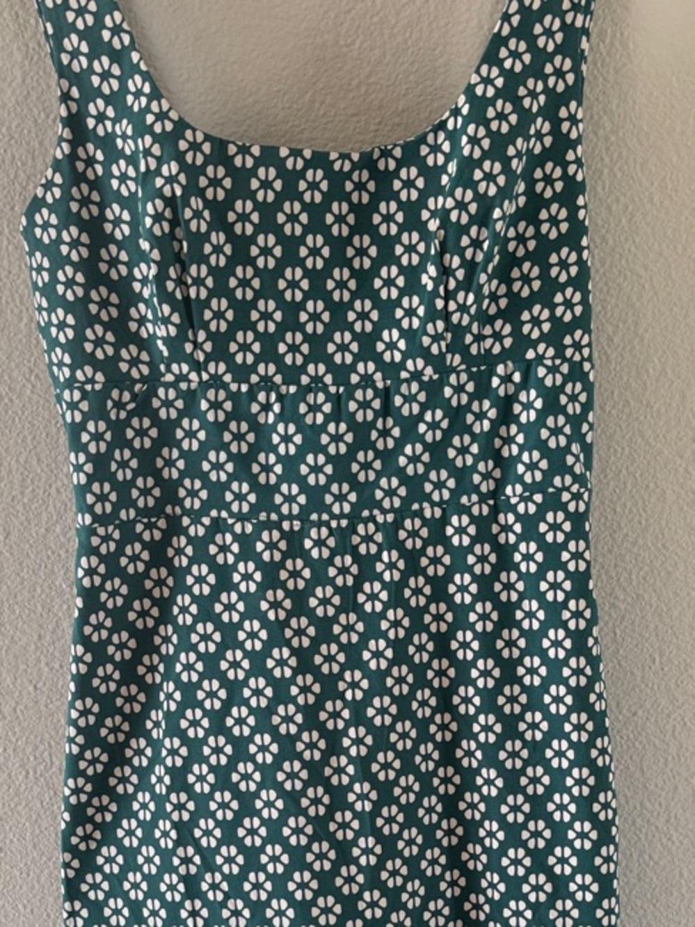 Anthropologie Green and White Floral Tiered Midi Dress
